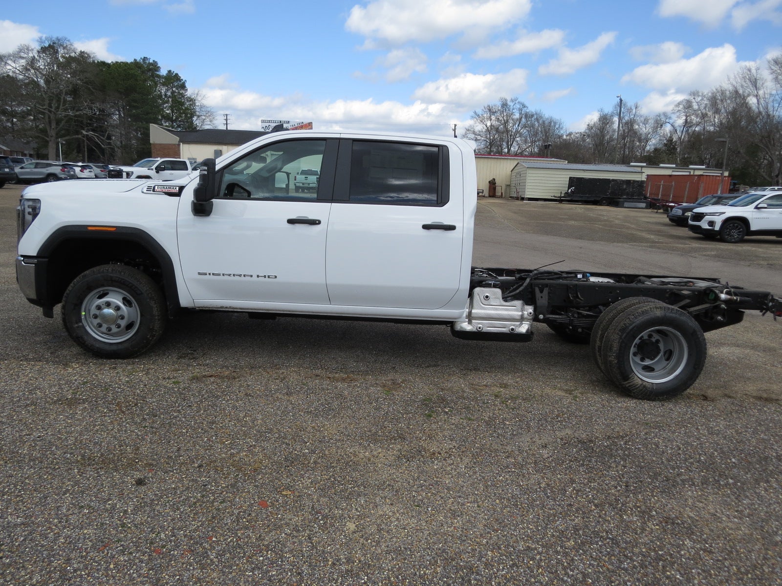 2026 GMC Sierra 3500 HD Chassis Cab Pro