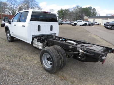 2026 GMC Sierra 3500 HD Chassis Cab Pro