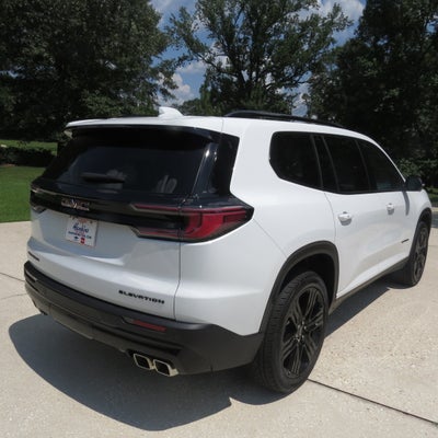 2025 GMC Acadia Elevation
