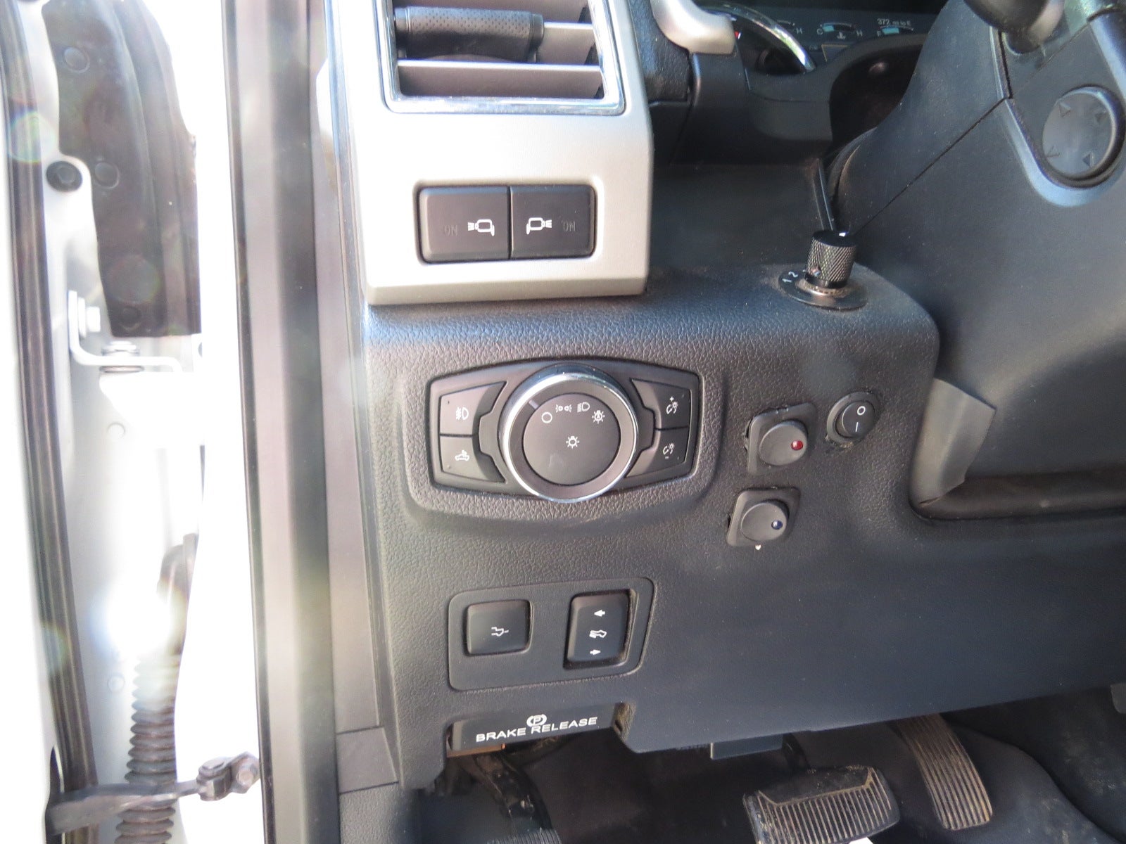 2017 Ford Super Duty F-350 DRW Lariat