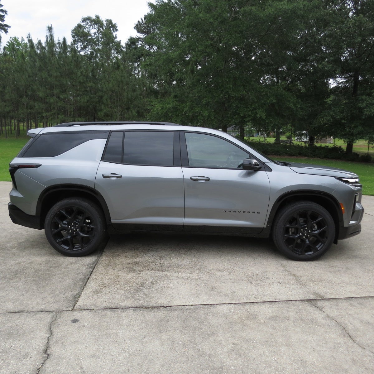2027 Chevrolet Traverse RS