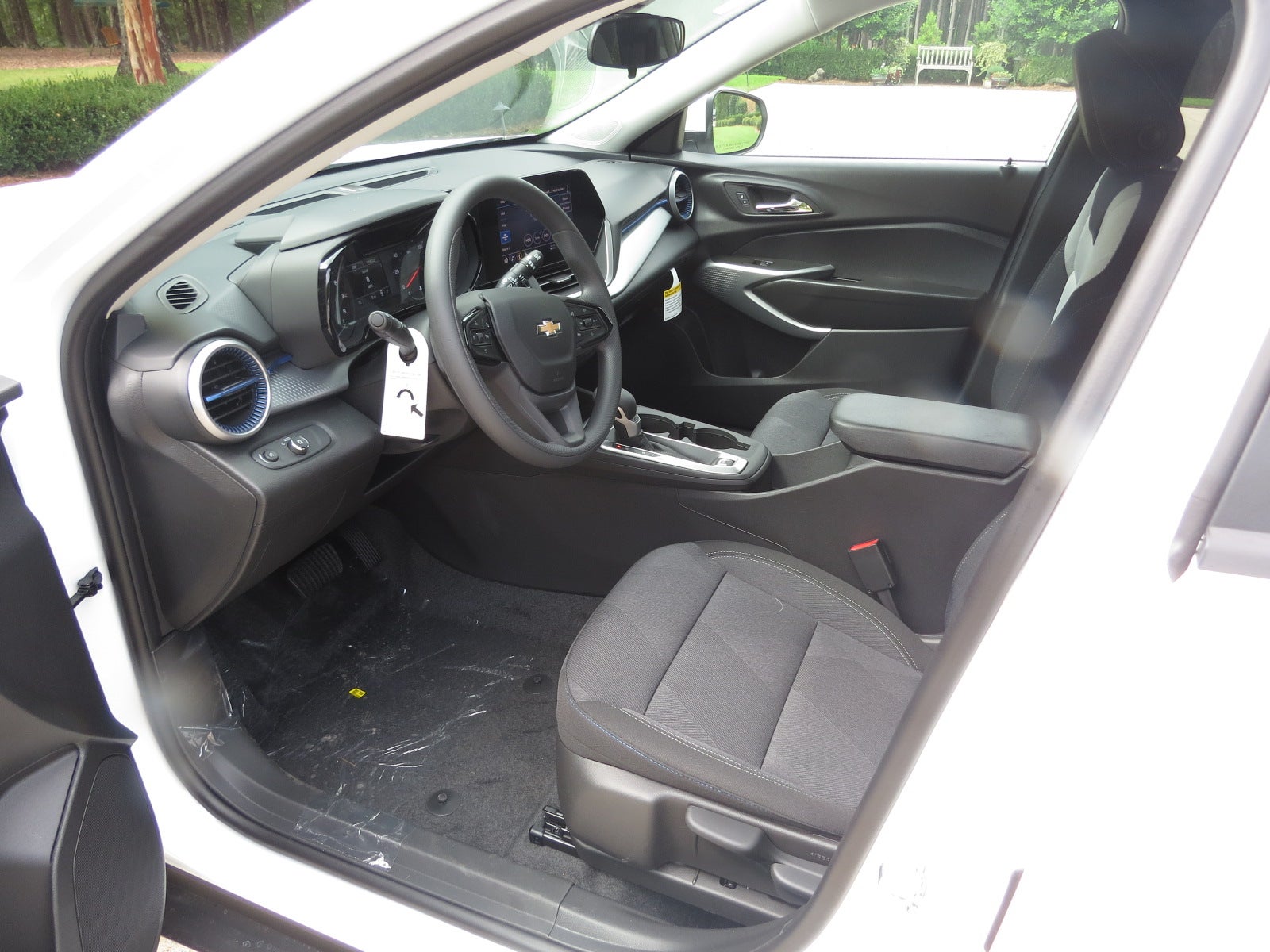 2026 Chevrolet Trax LS - Photo 12